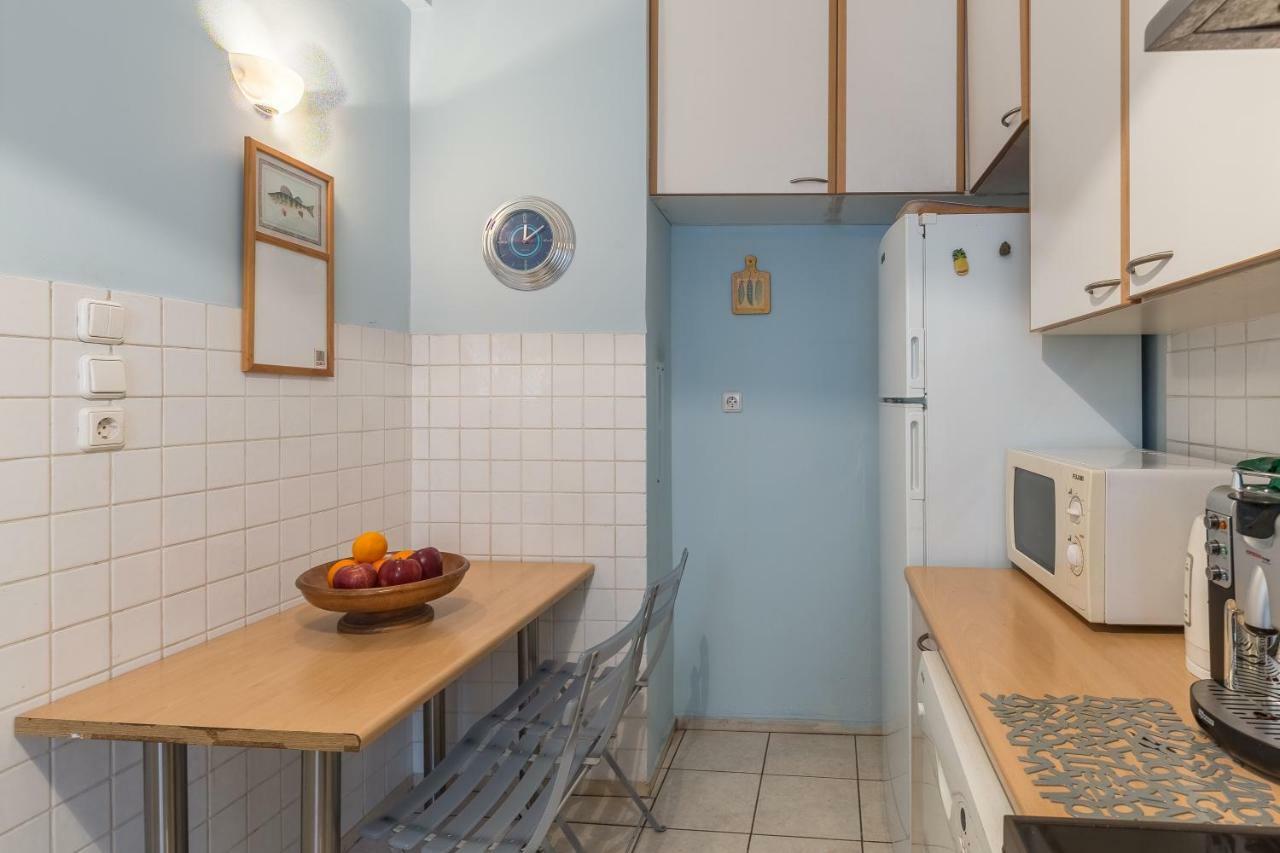 Art Deco Spacious Close To Centre אתונה